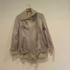 Women's Urban Outfitters Jacket Small Purple Faux Fur